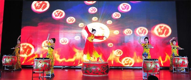 “感恩相伴?筑夢(mèng)同行”——龍港集團(tuán)2019新春年會(huì)盛大舉行！