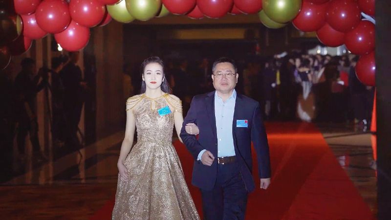 “凝心聚力 ·砥礪前行”— 龍港集團(tuán)2020新春年會(huì)完美收官！