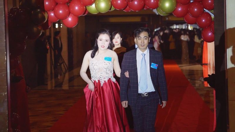 “凝心聚力 ·砥礪前行”— 龍港集團(tuán)2020新春年會(huì)完美收官！