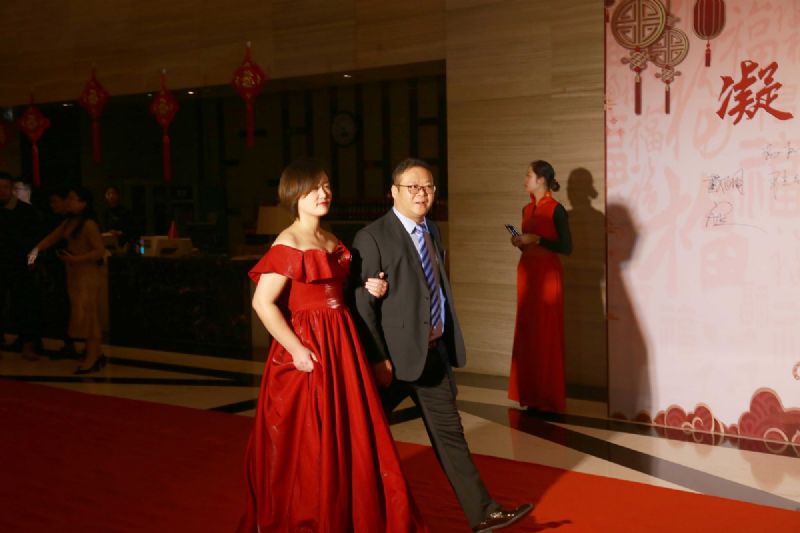 “凝心聚力 ·砥礪前行”— 龍港集團(tuán)2020新春年會(huì)完美收官！