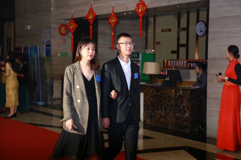 “凝心聚力 ·砥礪前行”— 龍港集團(tuán)2020新春年會(huì)完美收官！