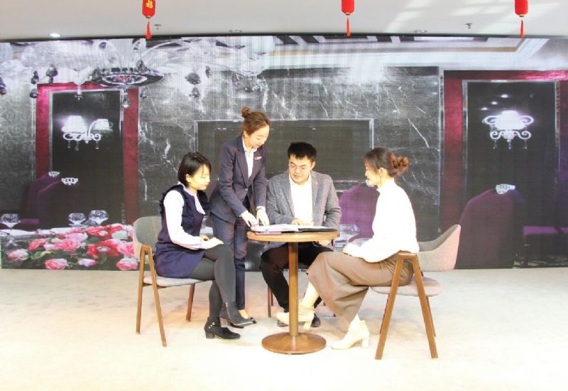 不忘初心 衷愫韶華——龍港集團(tuán)迎新春文化盛宴震撼來襲！