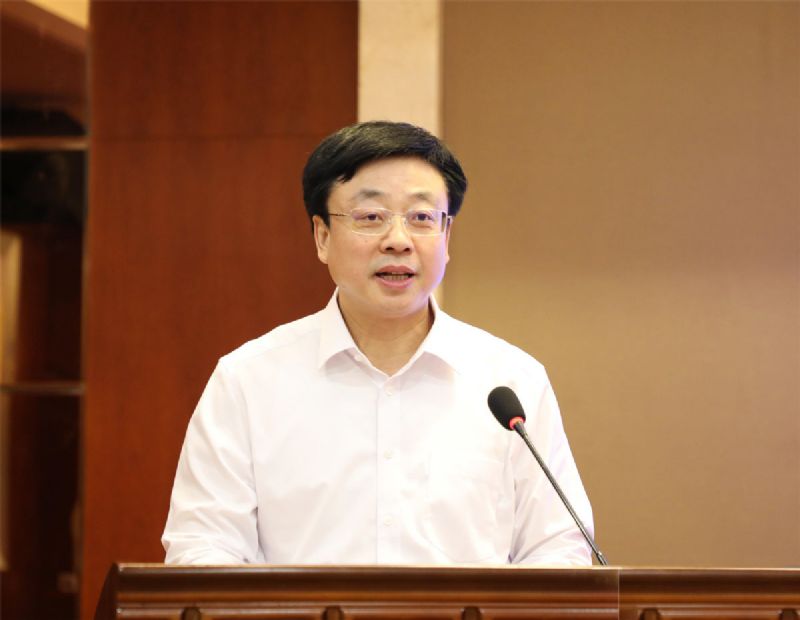 濰坊龍港集團(tuán)董事長王敬偉榮獲“風(fēng)箏都zui美科技工作者”！